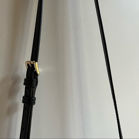 Michael Kors Black Saffiano Bag - Picture 7 of 10